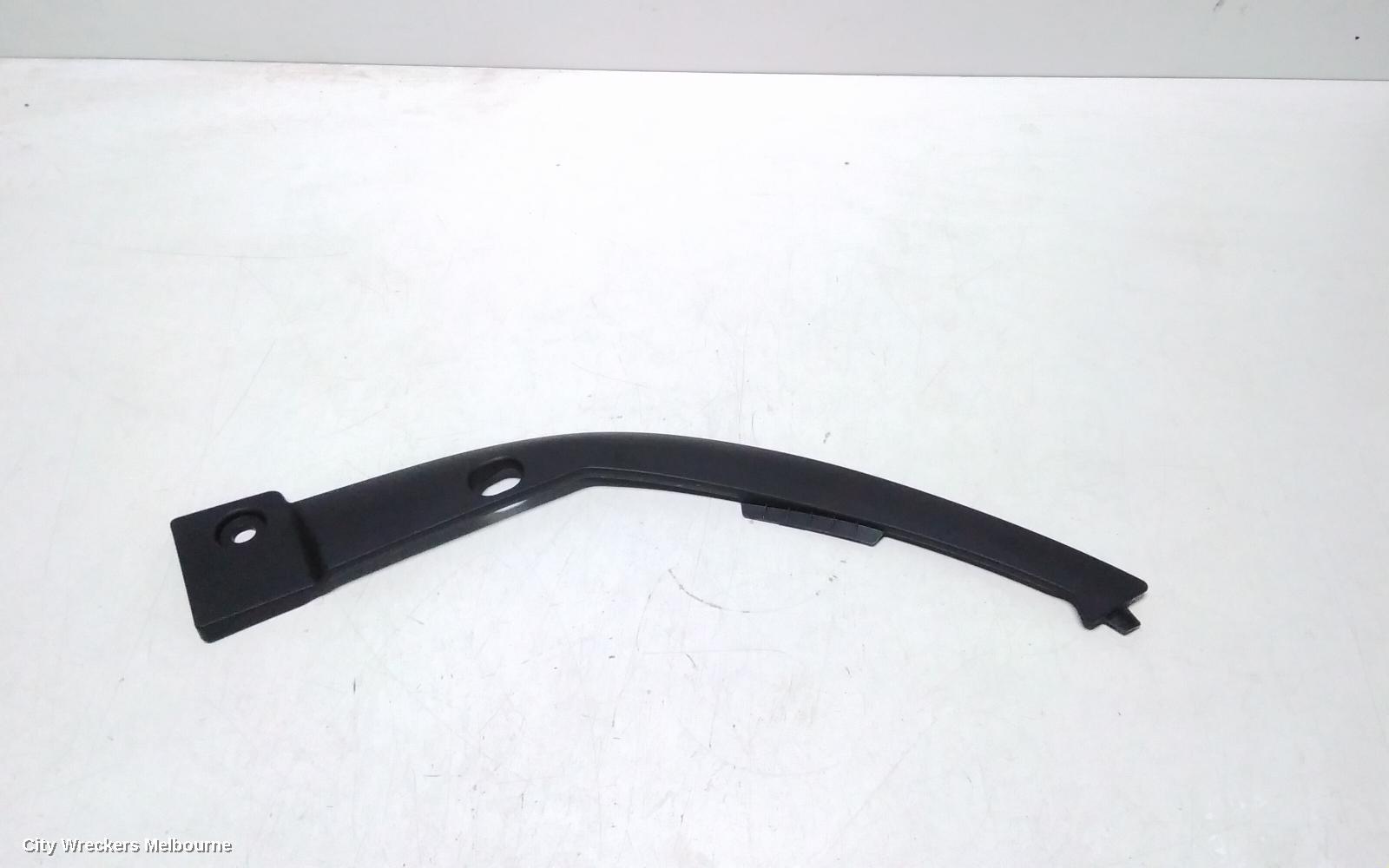LAND ROVER RANGEROVER SPORT, L494, 12/2013 - 04/2022, LEFT ON TOP HEADLIGHT : 115928