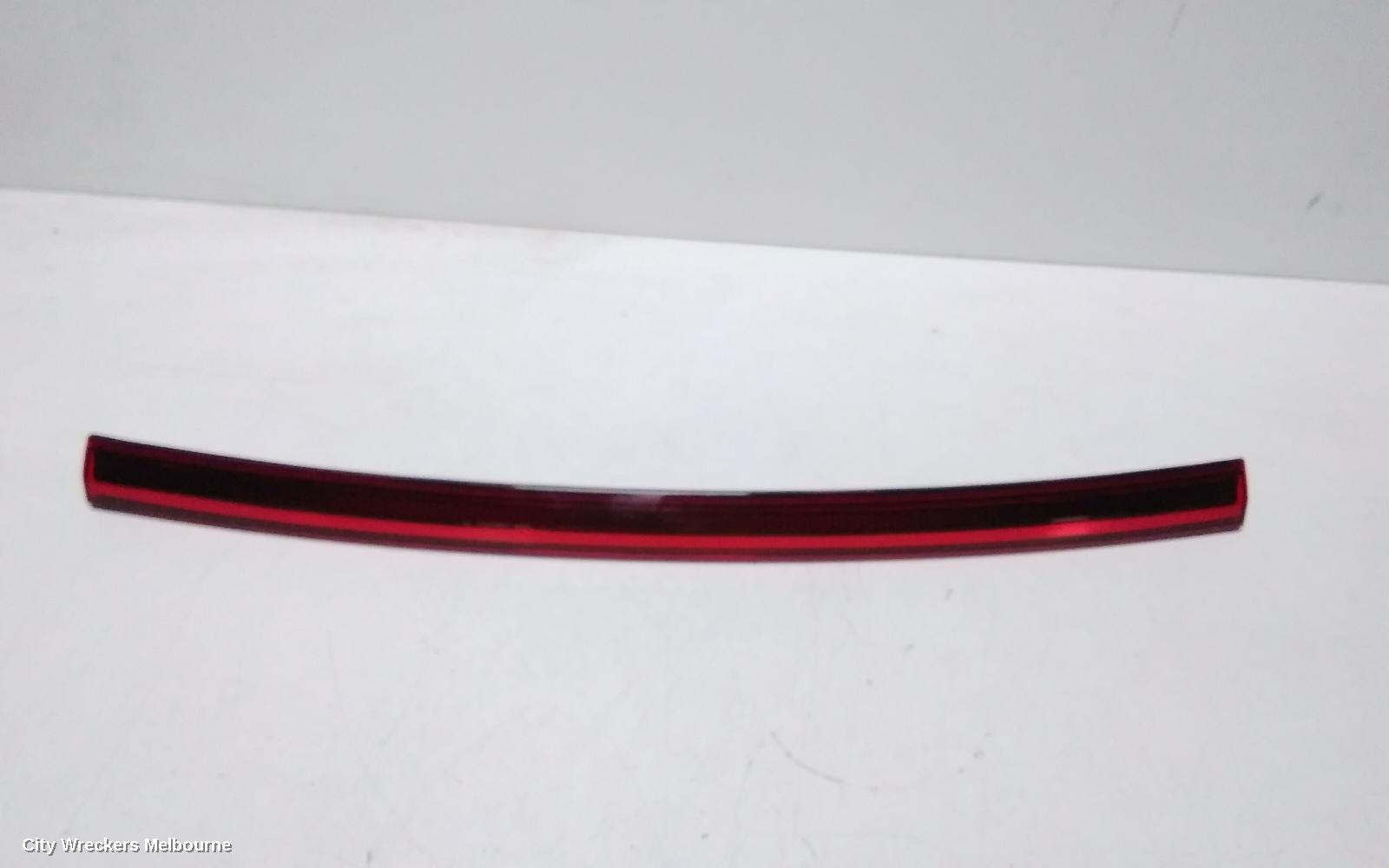 KIA SPORTAGE REAR GARNISH, TAILGATE LAMP (CENTRE), QL, 07/2018 - 08/2021