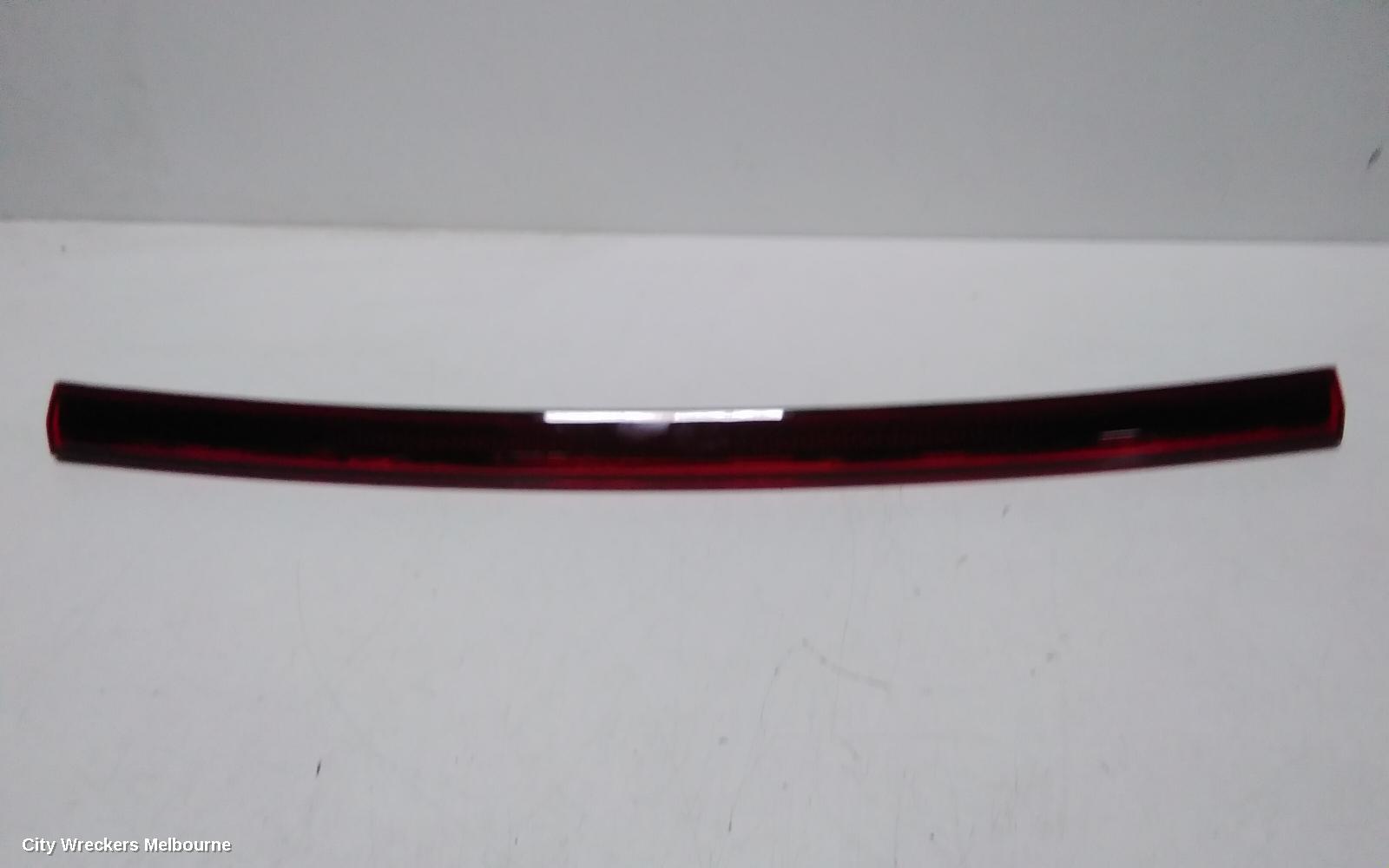 KIA SPORTAGE REAR GARNISH, TAILGATE LAMP (CENTRE), QL, 07/2018 - 08/2021