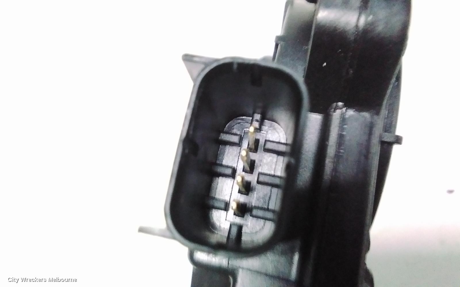 KIA SPORTAGE TAILGATE REGULATOR, QL, 10/2015 - 08/2021