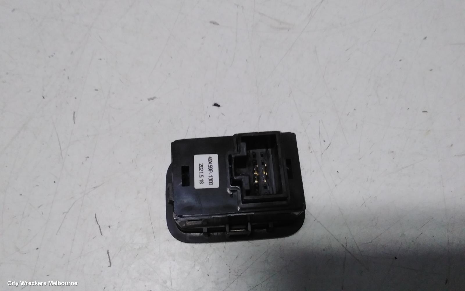 KIA SPORTAGE, QL, 10/2015 - 08/2021, TAILGATE LIFE POWER SWITCH ~ 49X59P-1300: 115934