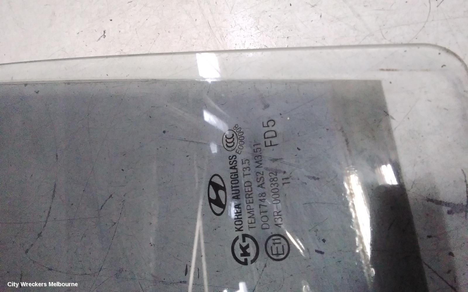 HYUNDAI I30 LEFT FRONT DOOR WINDOW, FD, HATCH, 09/2007 - 04/2012