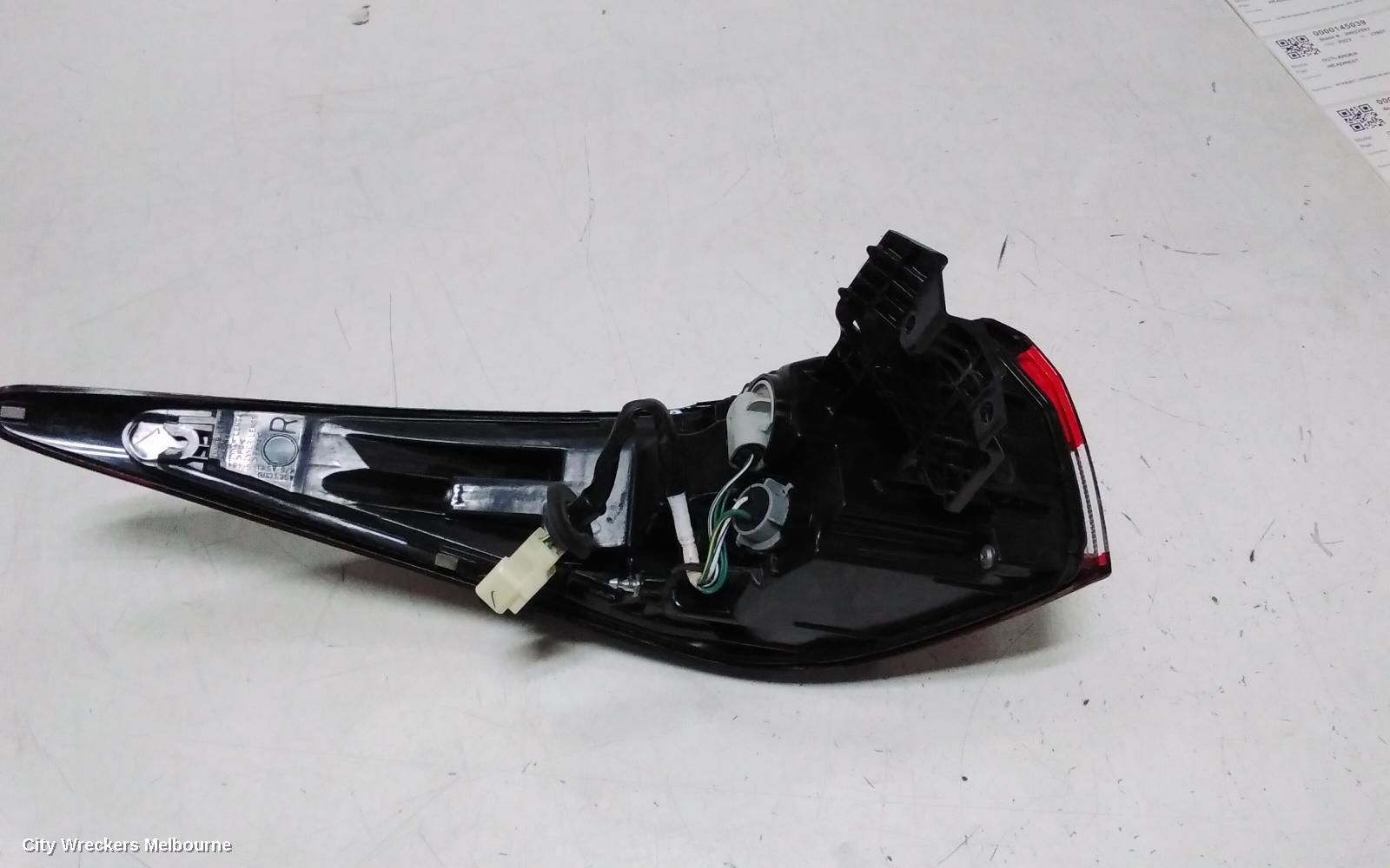 MITSUBISHI OUTLANDER RIGHT TAILLIGHT, ZM, IN BODY, W/ LED TYPE, 08/2021 - 04/2025
