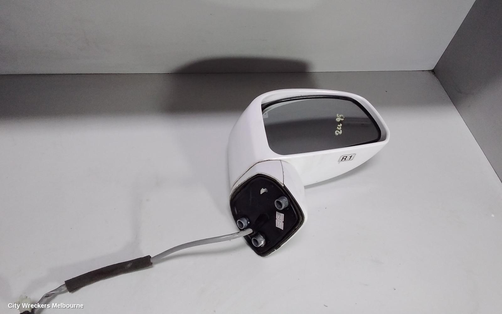 NISSAN TIIDA RIGHT DOOR MIRROR, C11, POWER, 3 WIRE TYPE, 09/2004 - 01/2013