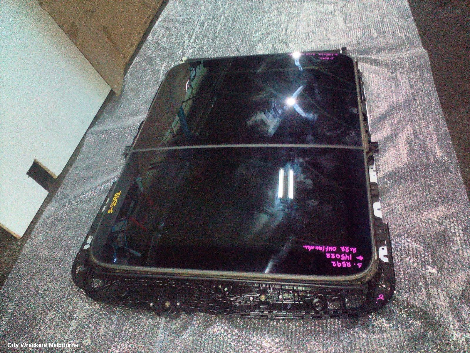 MITSUBISHI OUTLANDER ROOF GLASS/SUNROOF/T, ZM, 08/2021 ONWARDS