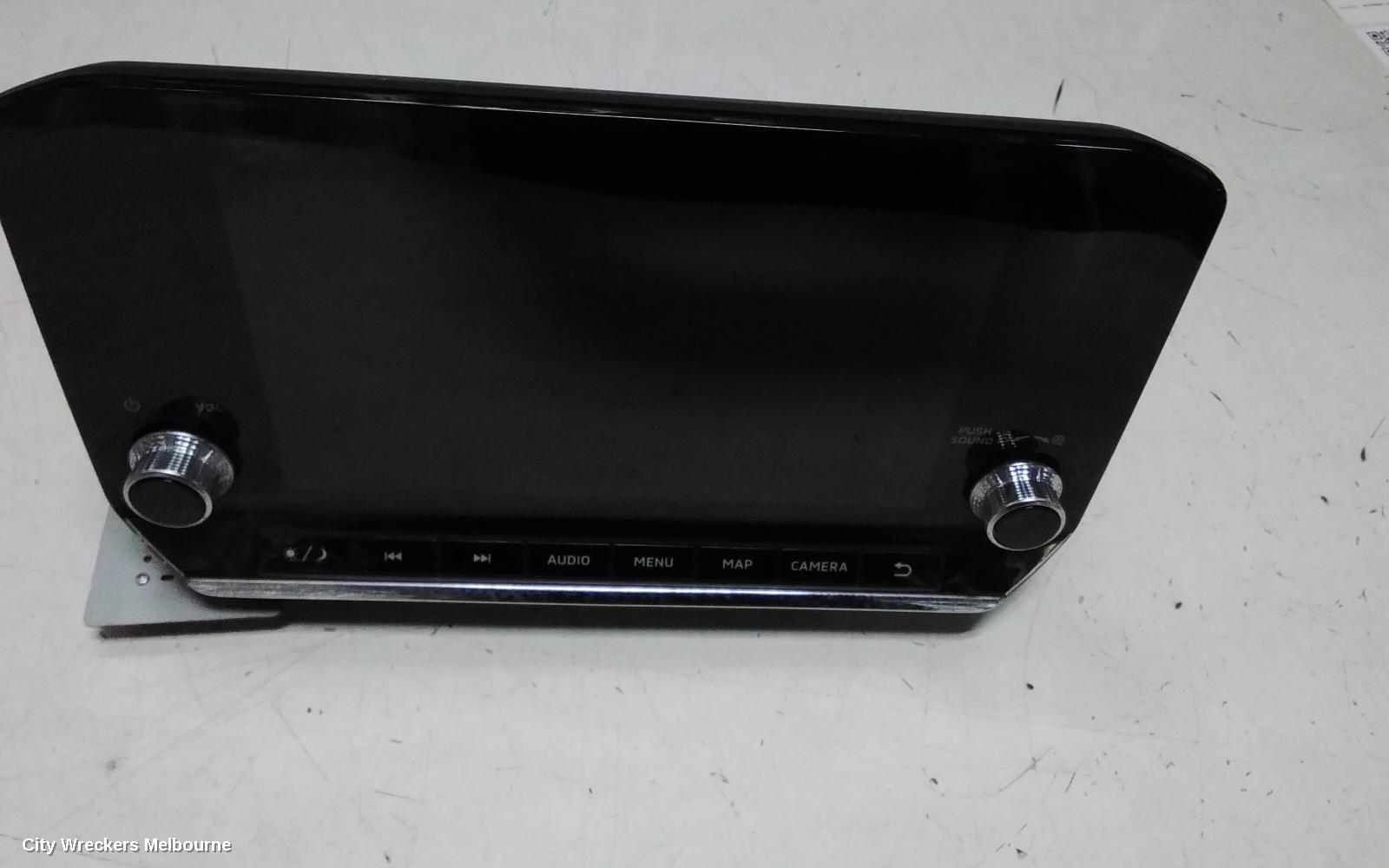 MITSUBISHI OUTLANDER RADIO/CD/DVD/SAT/TV, HEAD UNIT, W/ SAT NAV, ZM, 08/2021 ONWARDS