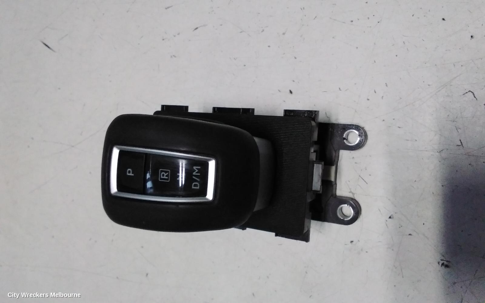 MITSUBISHI OUTLANDER GEAR STICK/SHIFTER, ZM, 08/2021 ONWARDS