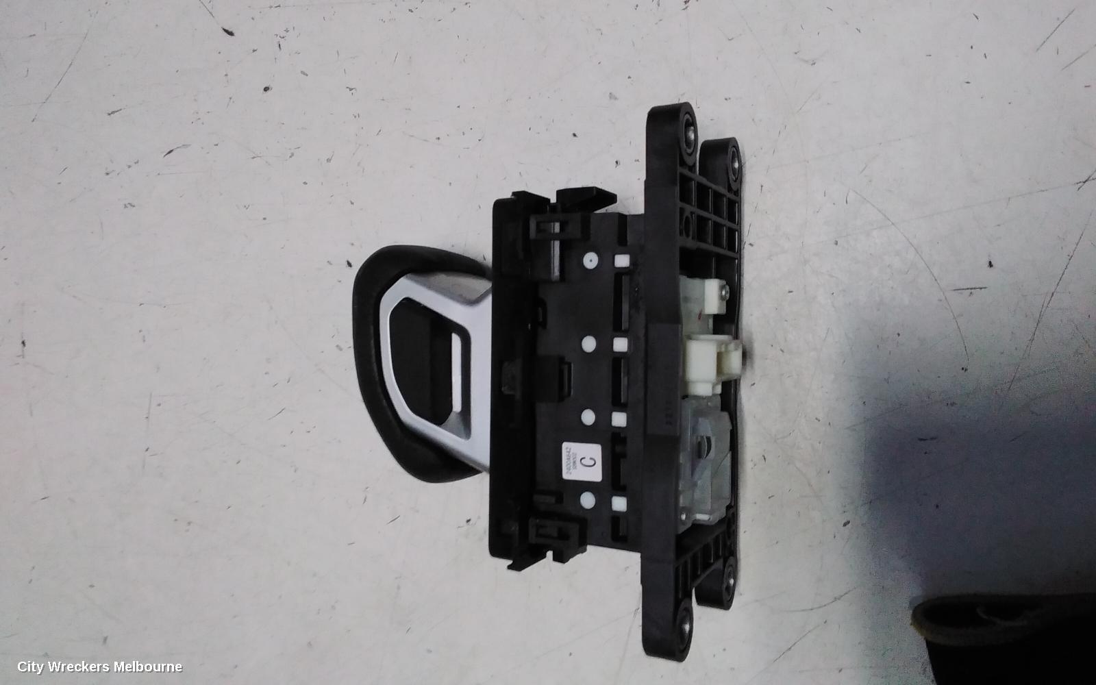 MITSUBISHI OUTLANDER GEAR STICK/SHIFTER, ZM, 08/2021 ONWARDS