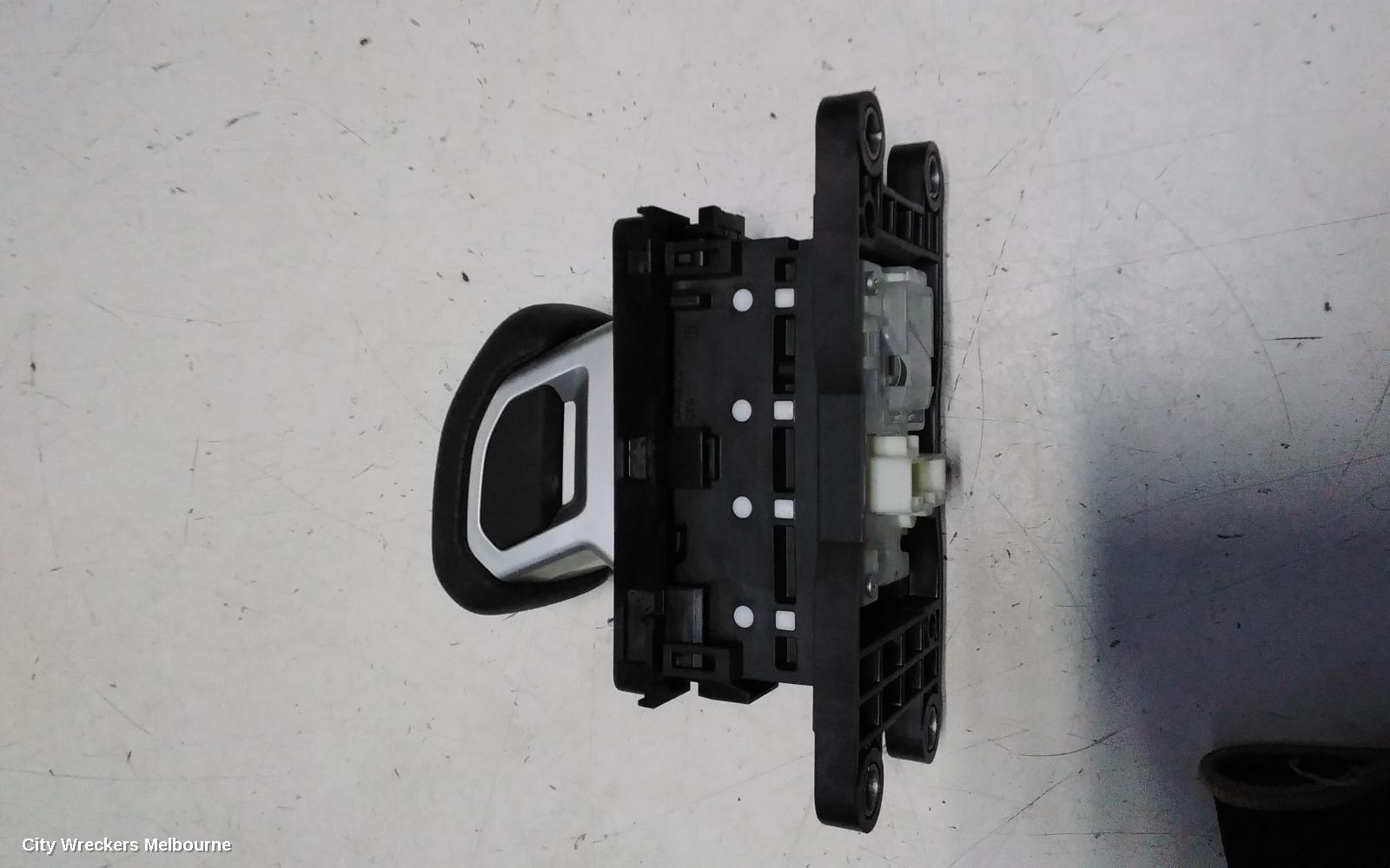 MITSUBISHI OUTLANDER GEAR STICK/SHIFTER, ZM, 08/2021 ONWARDS