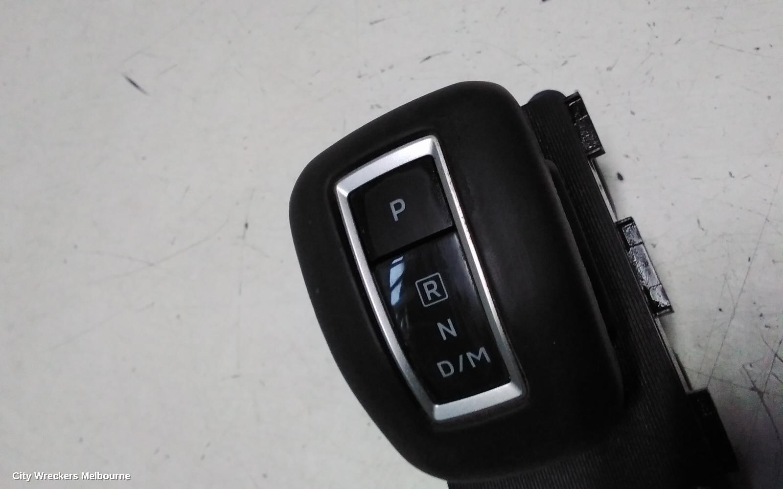 MITSUBISHI OUTLANDER GEAR STICK/SHIFTER, ZM, 08/2021 ONWARDS
