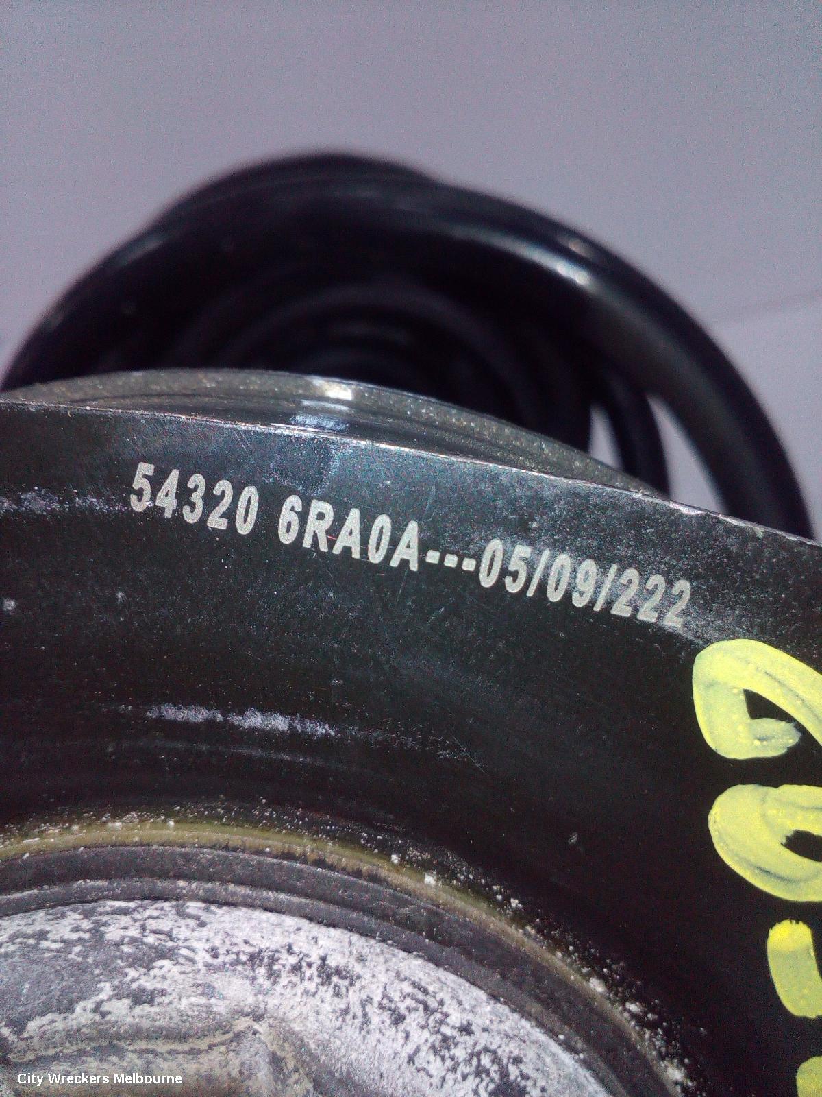 MITSUBISHI OUTLANDER LEFT FRONT STRUT, PETROL, 2.5, ZM, 08/2021 ONWARDS