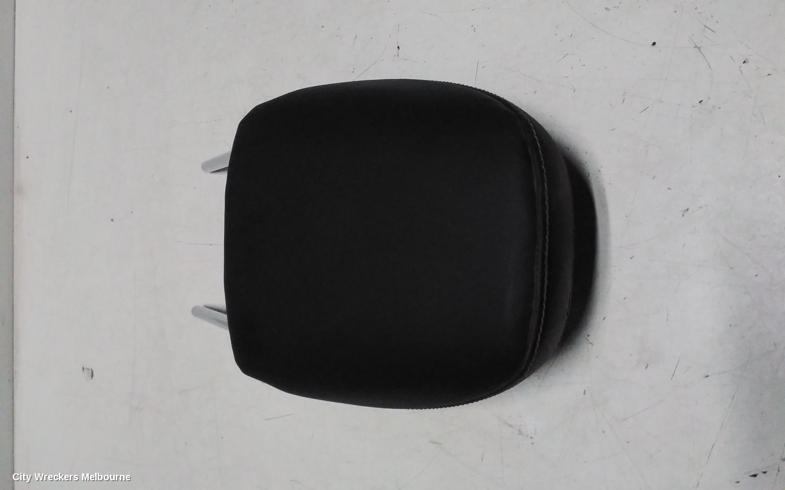 MITSUBISHI OUTLANDER HEADREST, RH FRONT, LEATHER, BLACK, ZM, 08/2021 ONWARDS