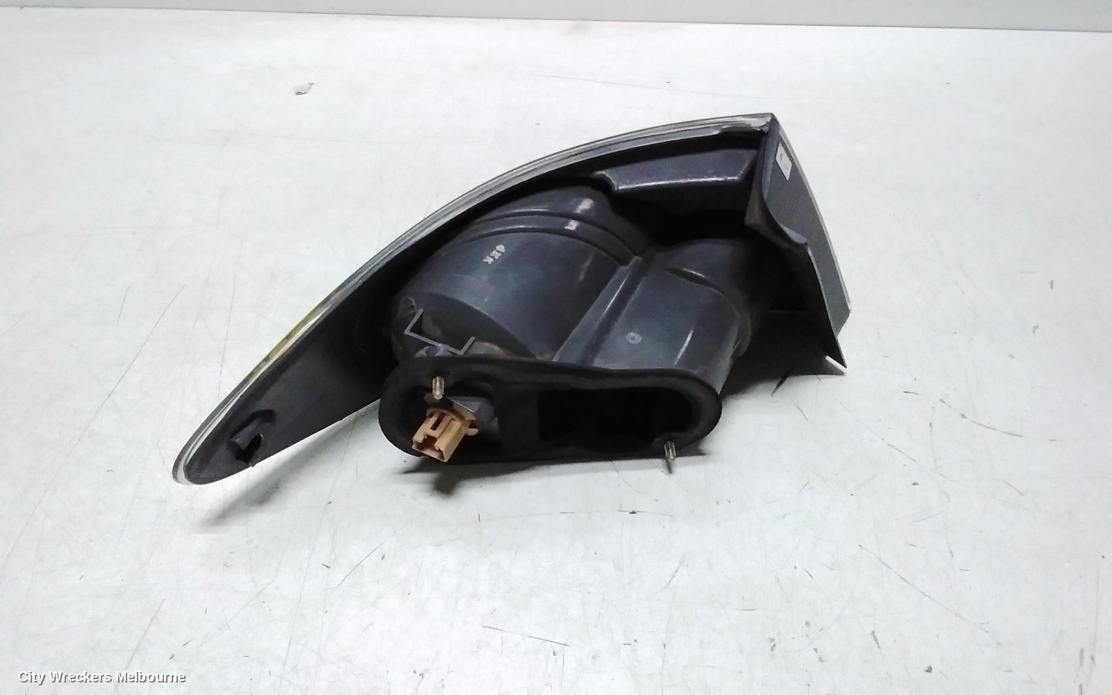 MAZDA 6 RIGHT TAILLIGHT, GG/GY, IN BODY, SEDAN/HATCH, SPORTS LUXURY, 08/2005 - 11/2007