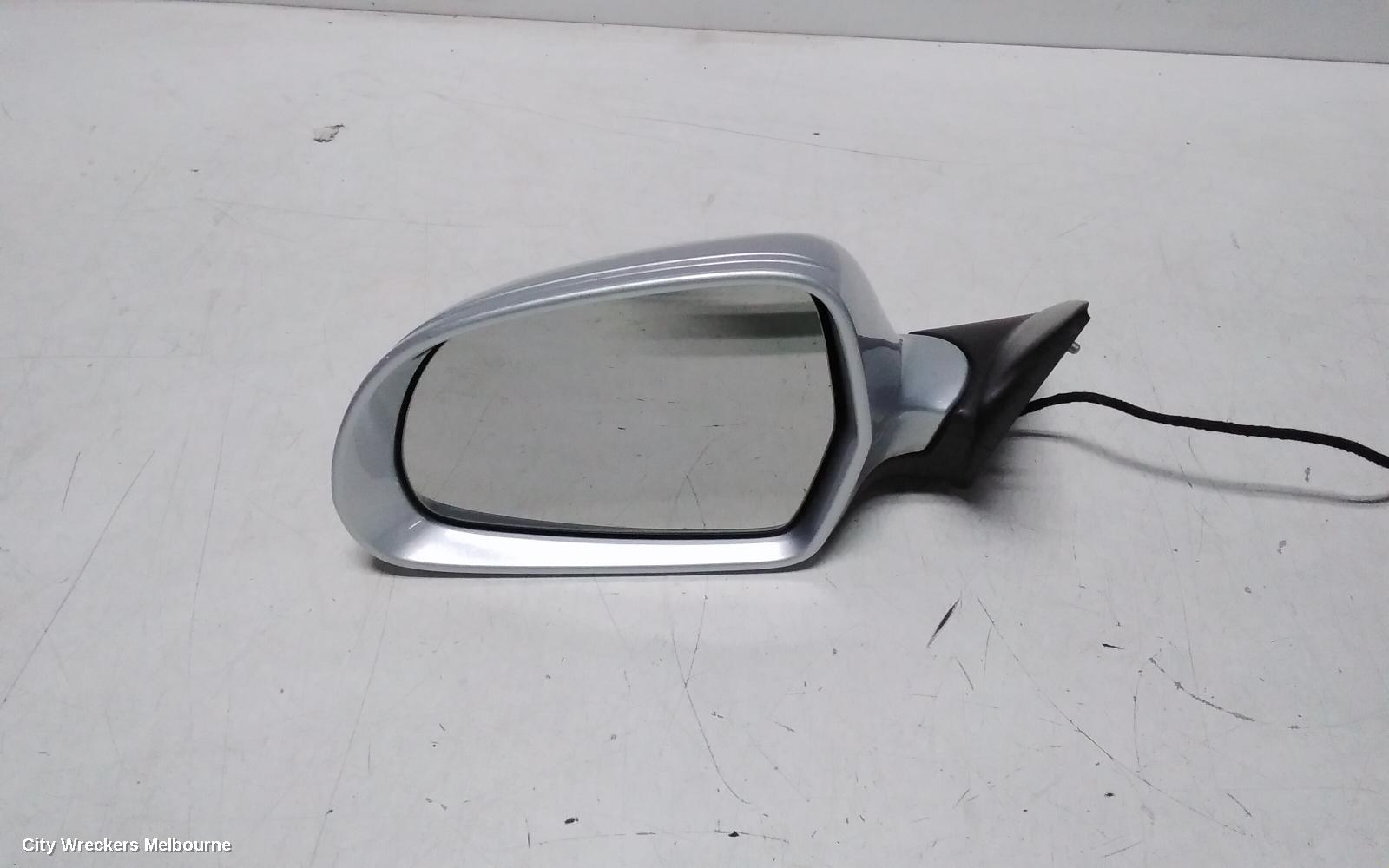 SKODA OCTAVIA LEFT DOOR MIRROR, 1Z, AMBIENTE/RS, MANUAL FOLD, NON SURROUND LIGHT TYPE (6XD), 02/2009 - 10/2013