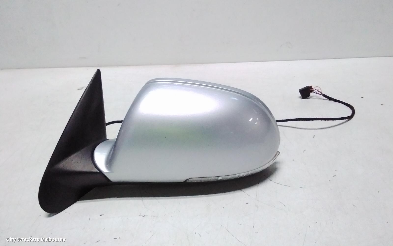 SKODA OCTAVIA LEFT DOOR MIRROR, 1Z, AMBIENTE/RS, MANUAL FOLD, NON SURROUND LIGHT TYPE (6XD), 02/2009 - 10/2013