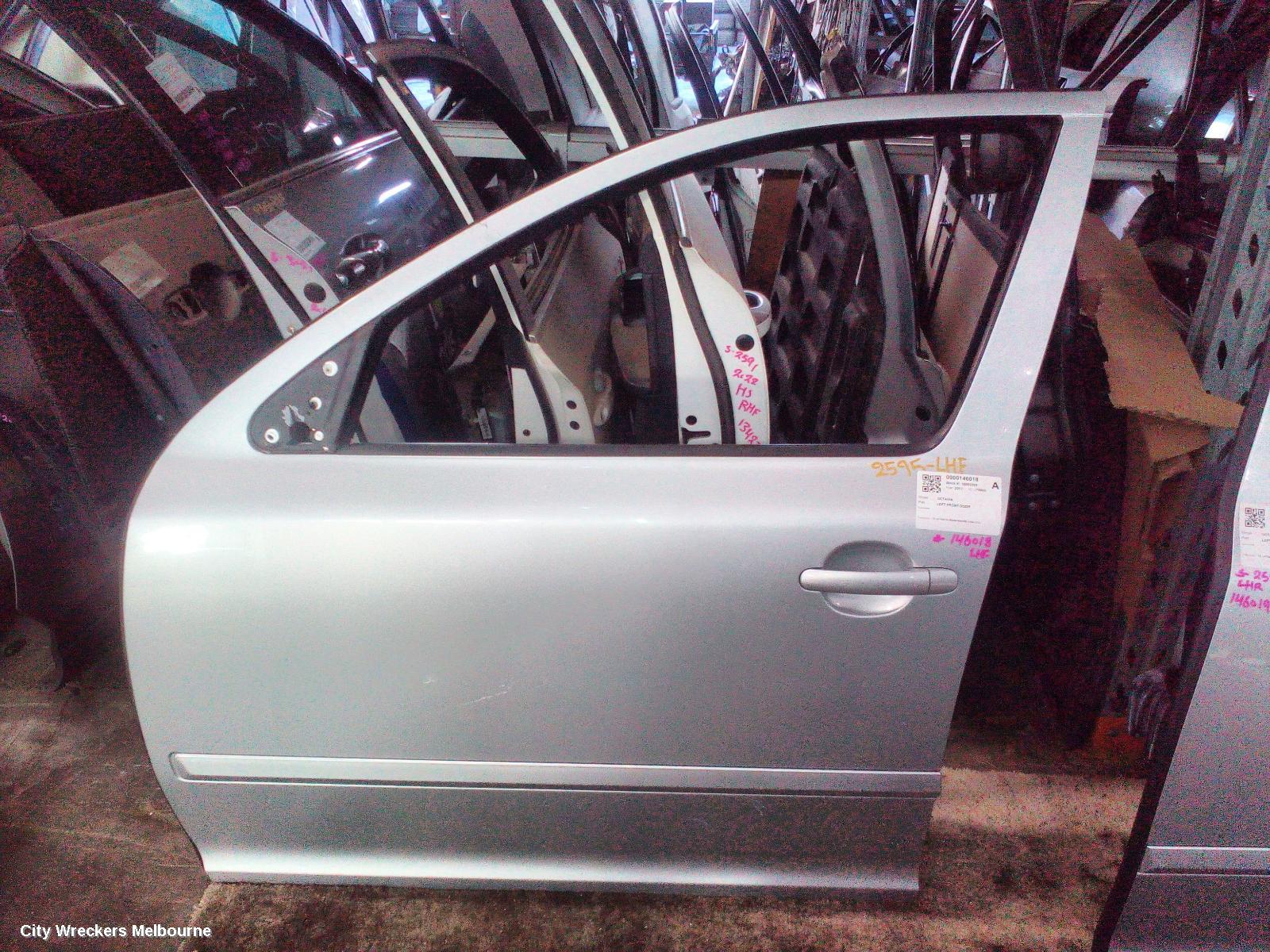SKODA OCTAVIA LEFT FRONT DOOR, 1Z, LIFTBACK SEDAN/WAGON, 01/2004 - 10/2013
