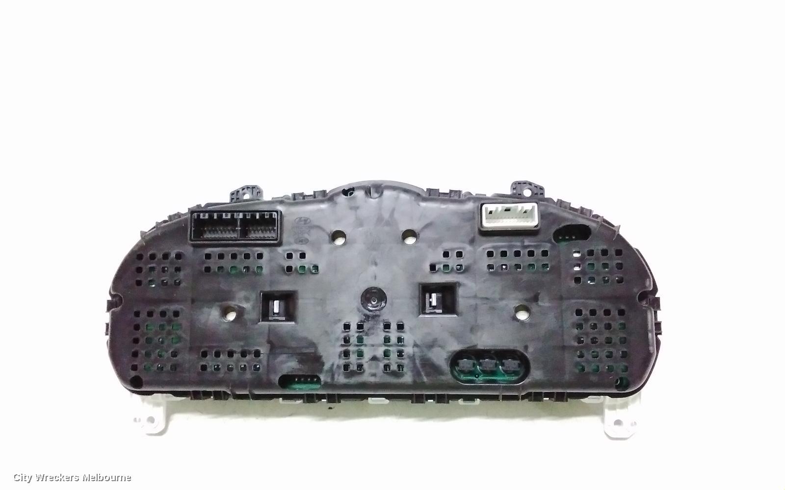 HYUNDAI I30 INSTRUMENT CLUSTER, PETROL, AUTO T/M, FD, 09/2007 - 04/2012