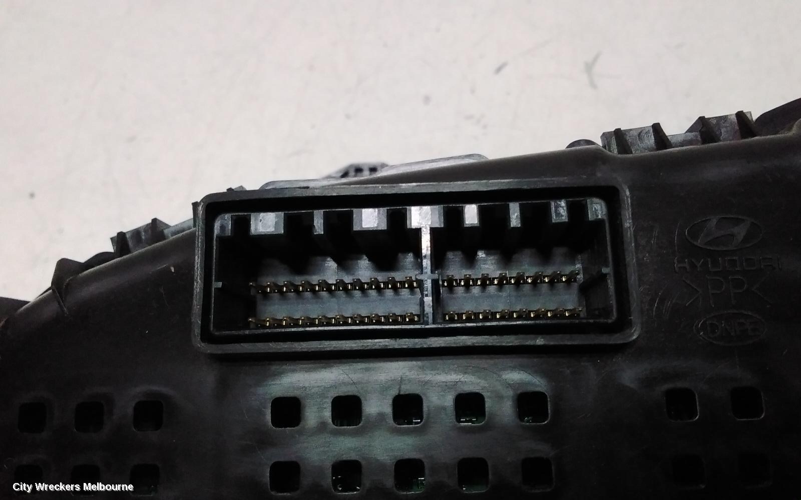 HYUNDAI I30 INSTRUMENT CLUSTER, PETROL, AUTO T/M, FD, 09/2007 - 04/2012