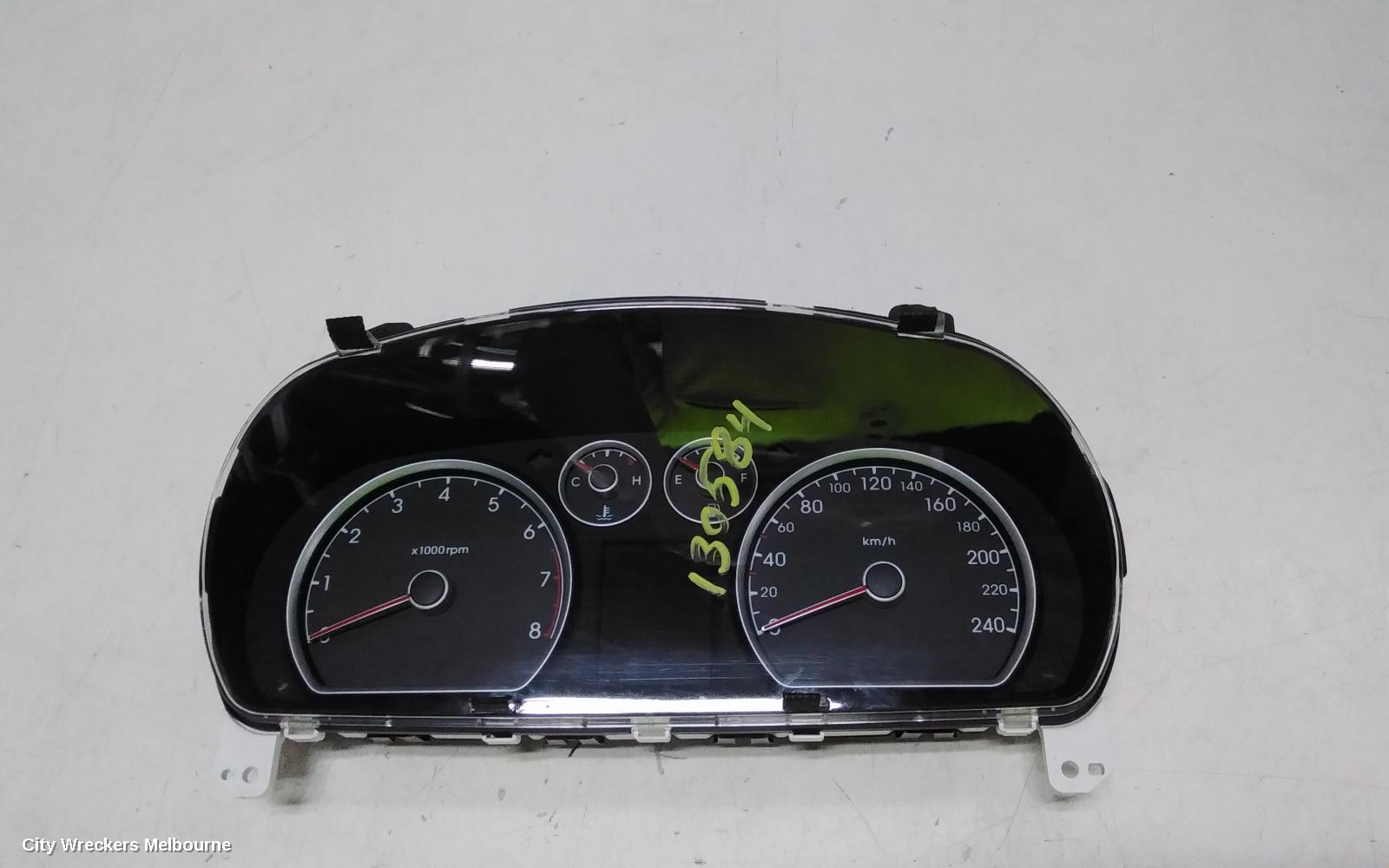 HYUNDAI I30 INSTRUMENT CLUSTER, PETROL, AUTO T/M, FD, 09/2007 - 04/2012