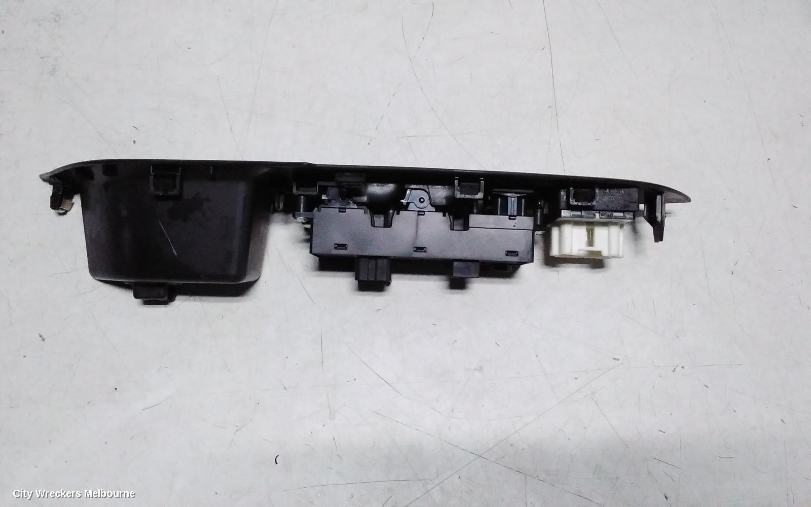 MITSUBISHI OUTLANDER PWR DR WIND SWITCH, RH FRONT (MASTER SWITCH), ZJ, 10/2012 - 03/2015
