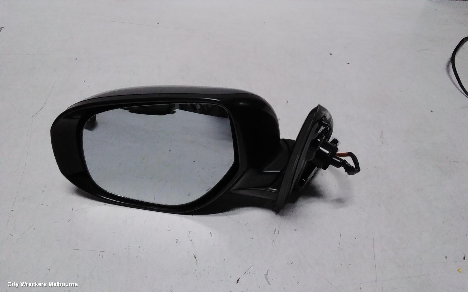 MITSUBISHI OUTLANDER LEFT DOOR MIRROR, ZJ, NON FLASHER TYPE (3 WIRE), 10/2012 - 03/2015