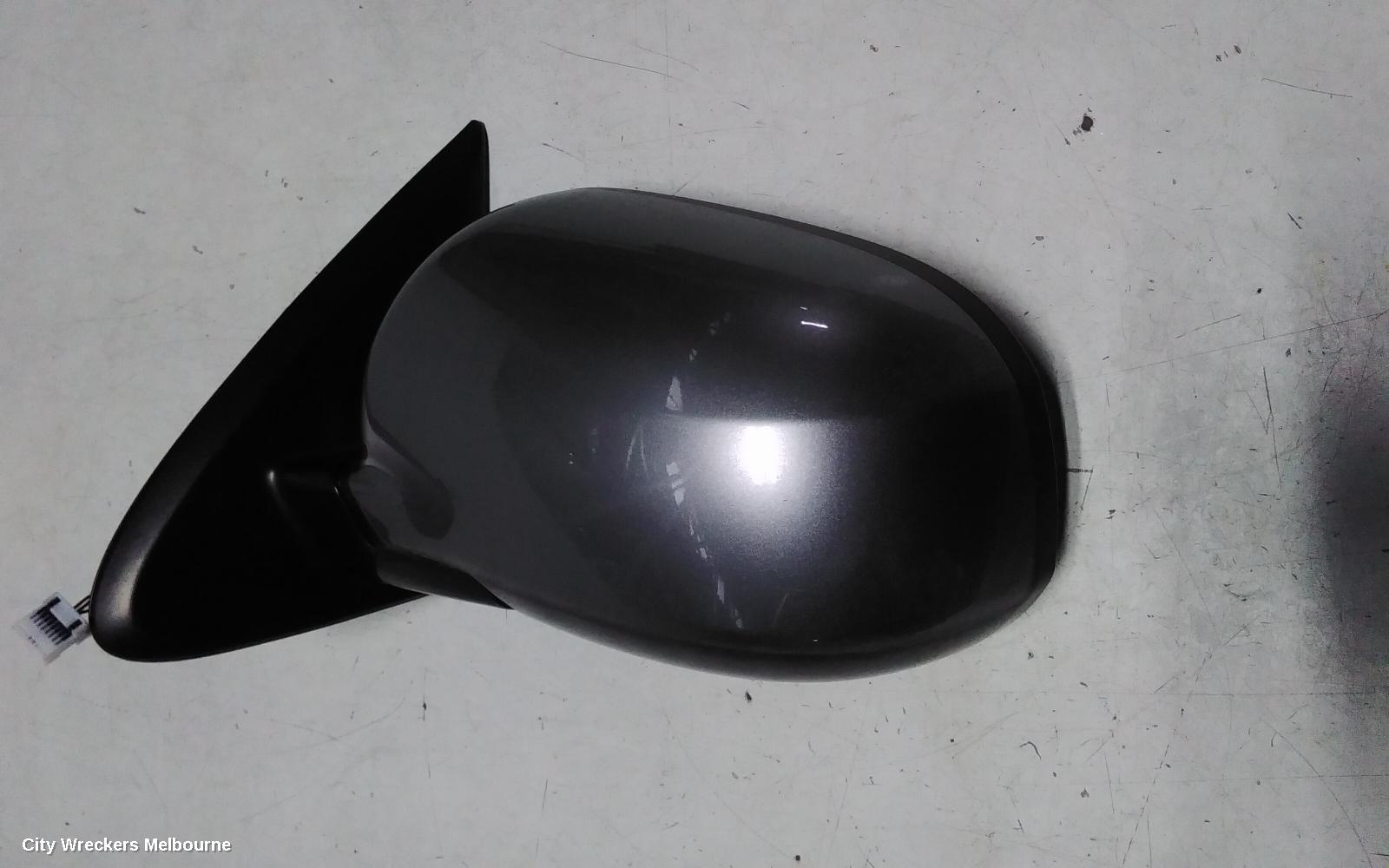 MITSUBISHI OUTLANDER LEFT DOOR MIRROR, ZJ, NON FLASHER TYPE (3 WIRE), 10/2012 - 03/2015