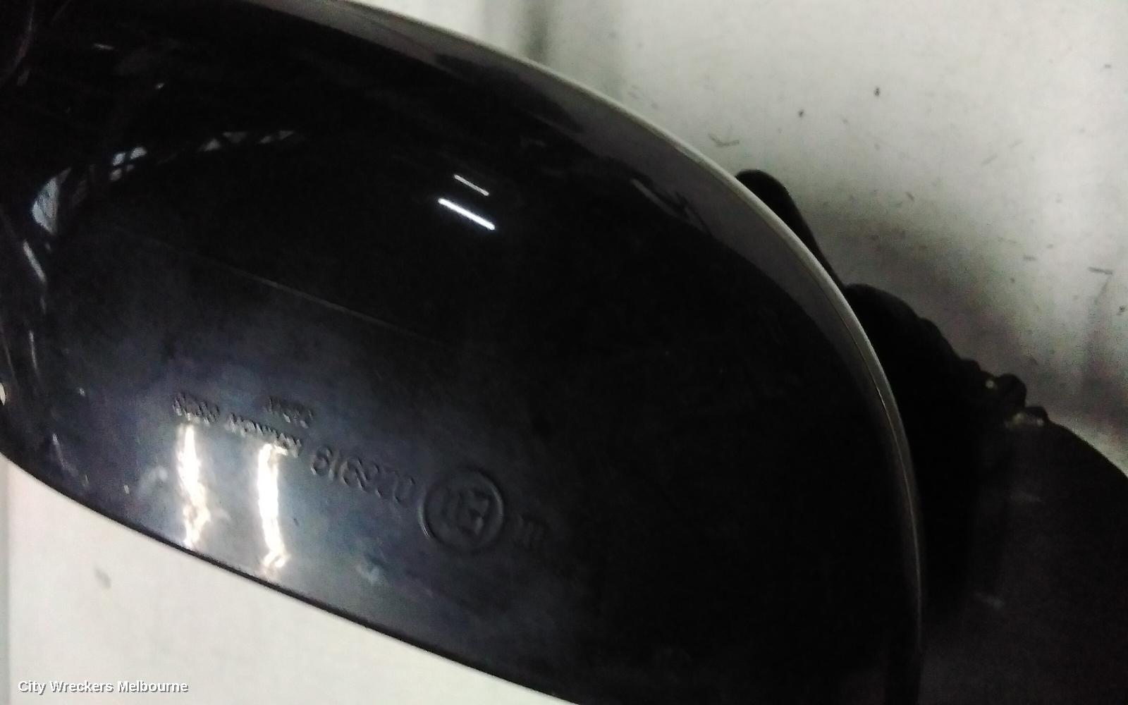 MITSUBISHI OUTLANDER LEFT DOOR MIRROR, ZJ, NON FLASHER TYPE (3 WIRE), 10/2012 - 03/2015