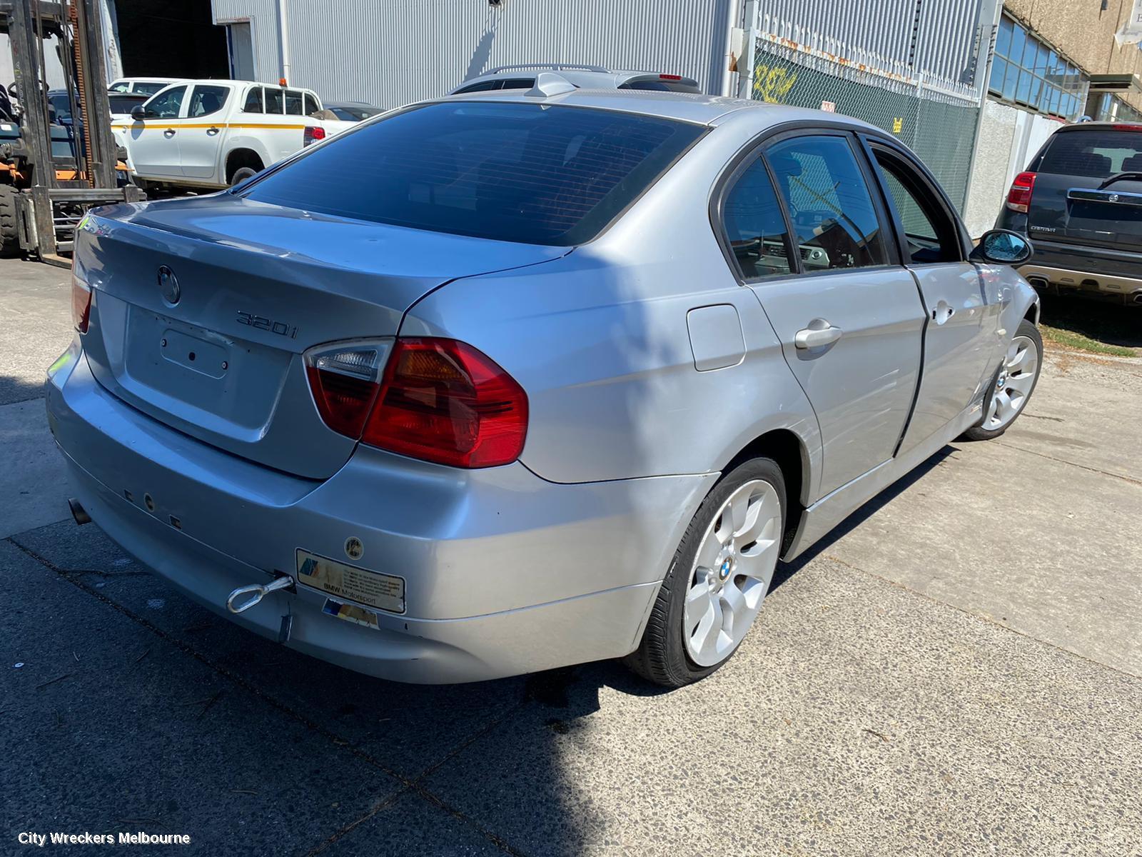 BMW 3 SERIES RIGHT GUARD, E90/E91, SEDAN/WAGON, STD TYPE, 03/2005 - 04/2012
