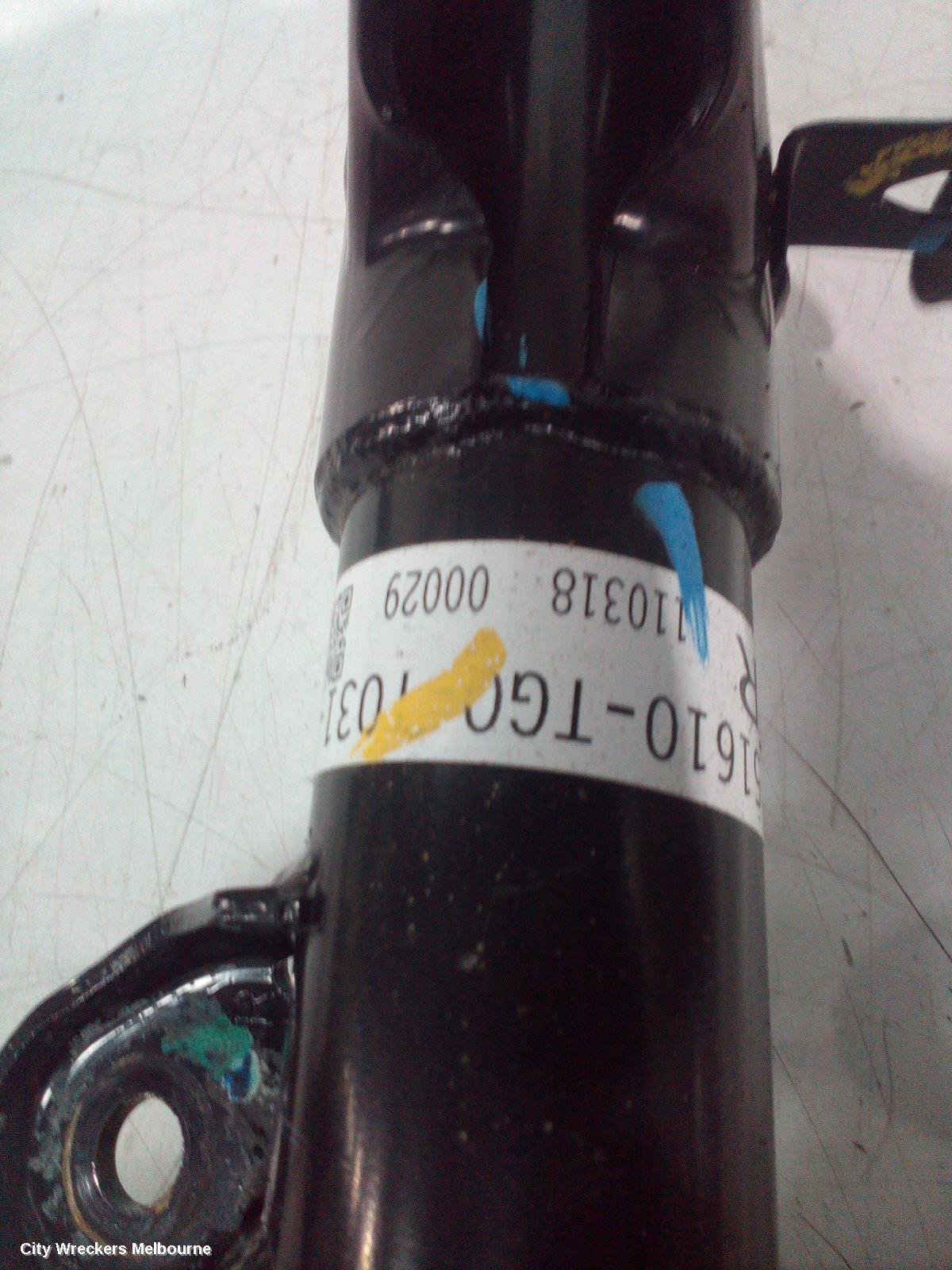 HONDA JAZZ RIGHT FRONT STRUT, GE, MANUAL T/M TYPE, 08/2008 - 06/2014