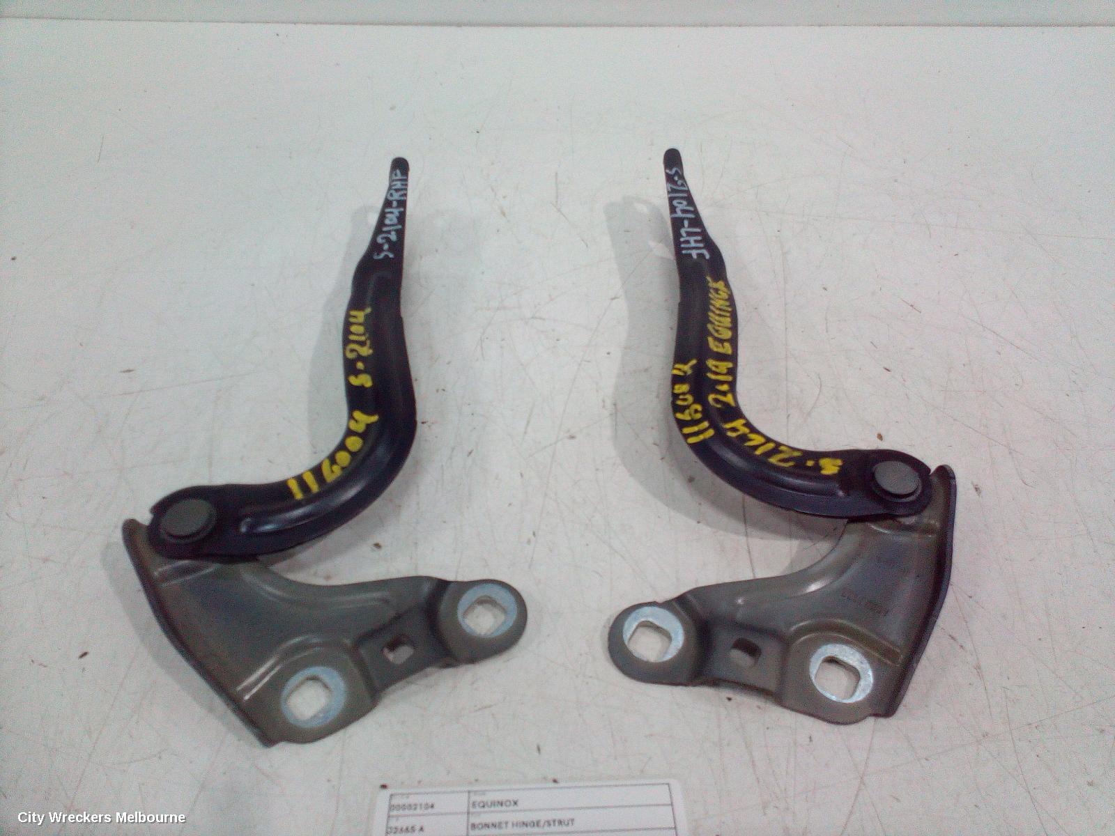 HOLDEN EQUINOX BONNET HINGE/STRUT, HINGES (PAIR), EQ, 09/2017 - 12/2020