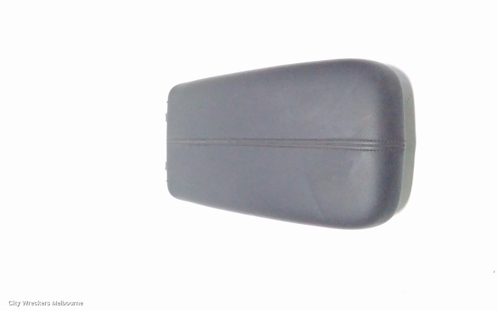 HOLDEN EQUINOX CONSOLE, CONSOLE LID ONLY, LEATHER, BLACK, EQ, 09/2017 - 12/2020