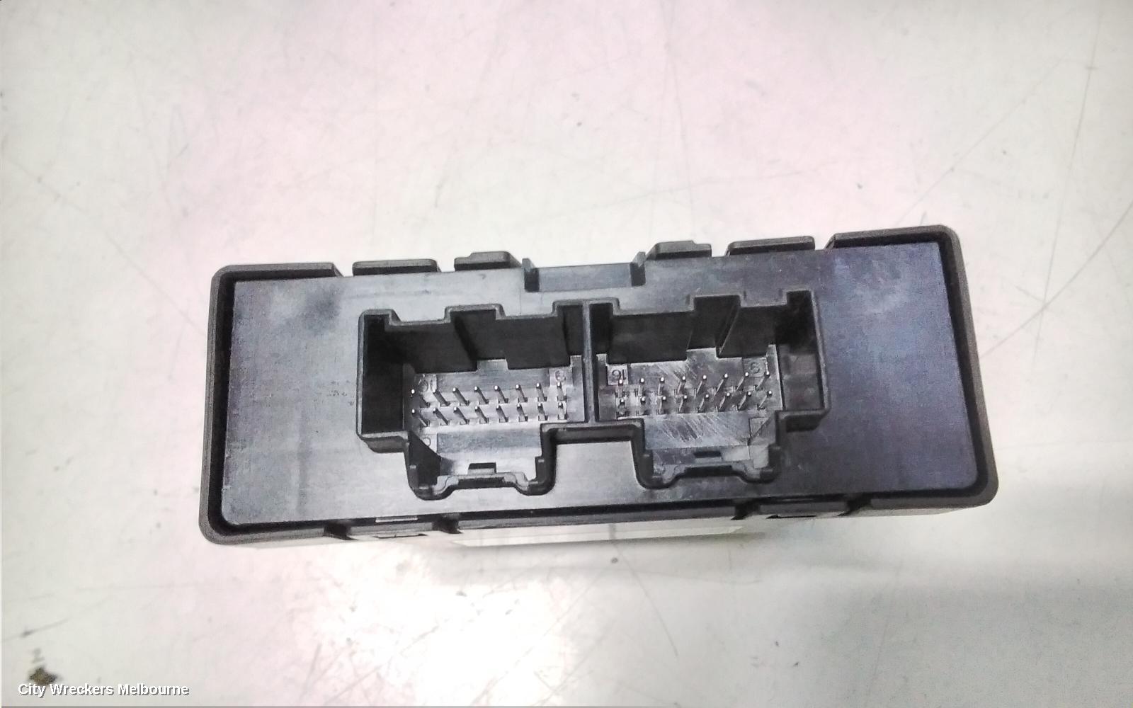 HOLDEN EQUINOX, EQ, 09/2017 - 12/2020, PARK ASSIST CONTROL COMPUTER MODULE 13521139: 116047