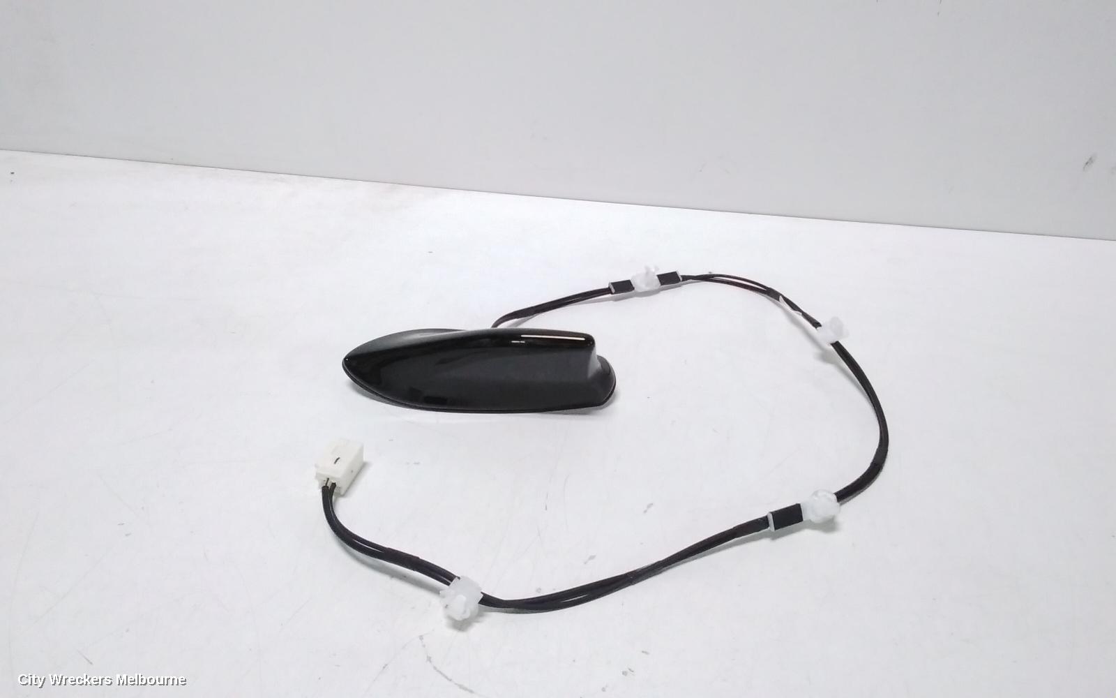 TOYOTA C-HR ANTENNA, GEN 1, 12/2016 - 10/2019