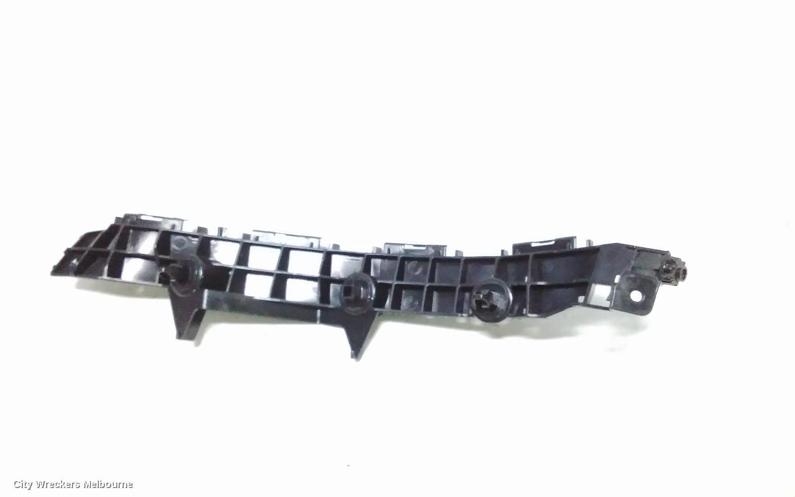 TOYOTA C-HR, GEN 1, 12/2016 - 09/2023, LHR BAR BRAKET: 116090