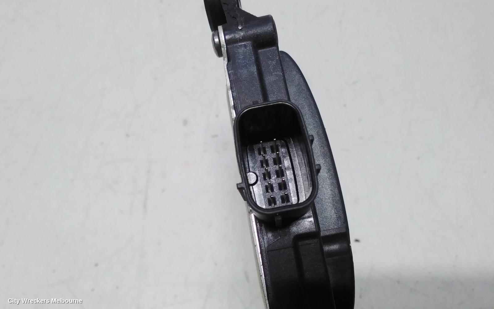 TOYOTA C-HR, GEN 1, 12/2016 - 09/2023, RHR BLIND SPOT MOUDLE: 116096