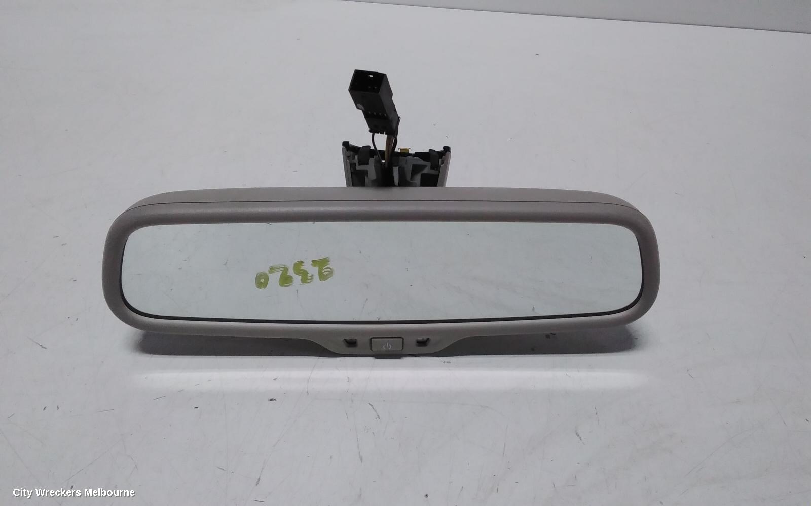 AUDI Q7 INTERIOR MIRROR, 4L, BLACK PLUG, 09/2006 - 08/2015
