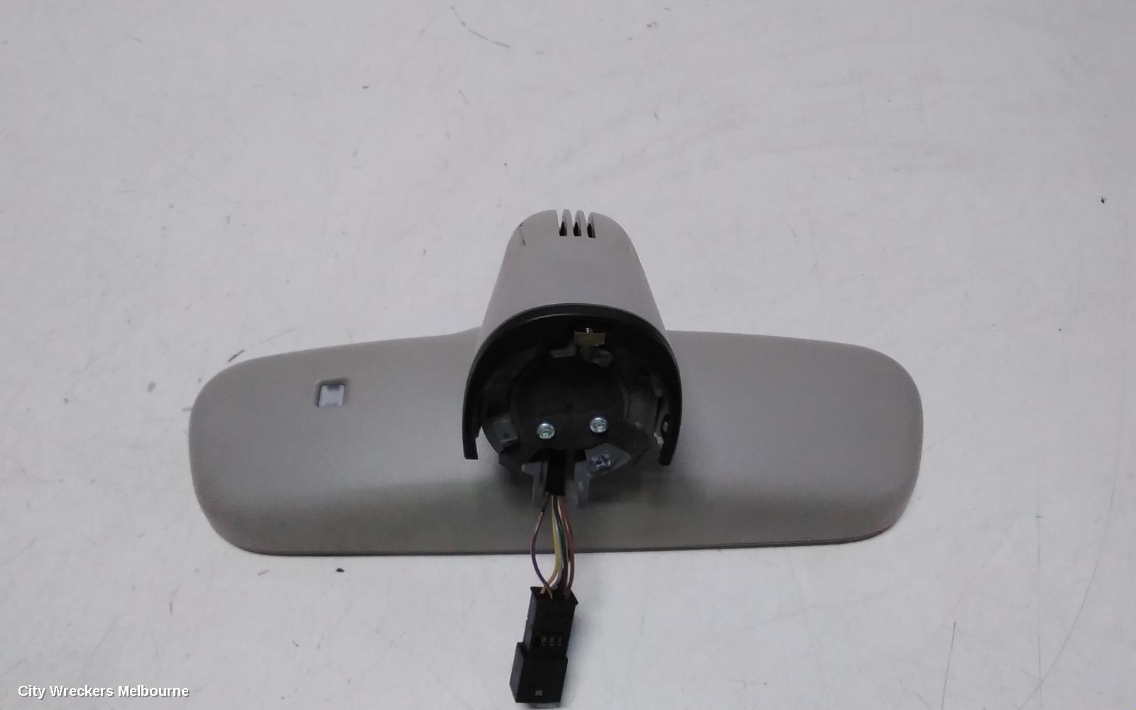 AUDI Q7 INTERIOR MIRROR, 4L, BLACK PLUG, 09/2006 - 08/2015