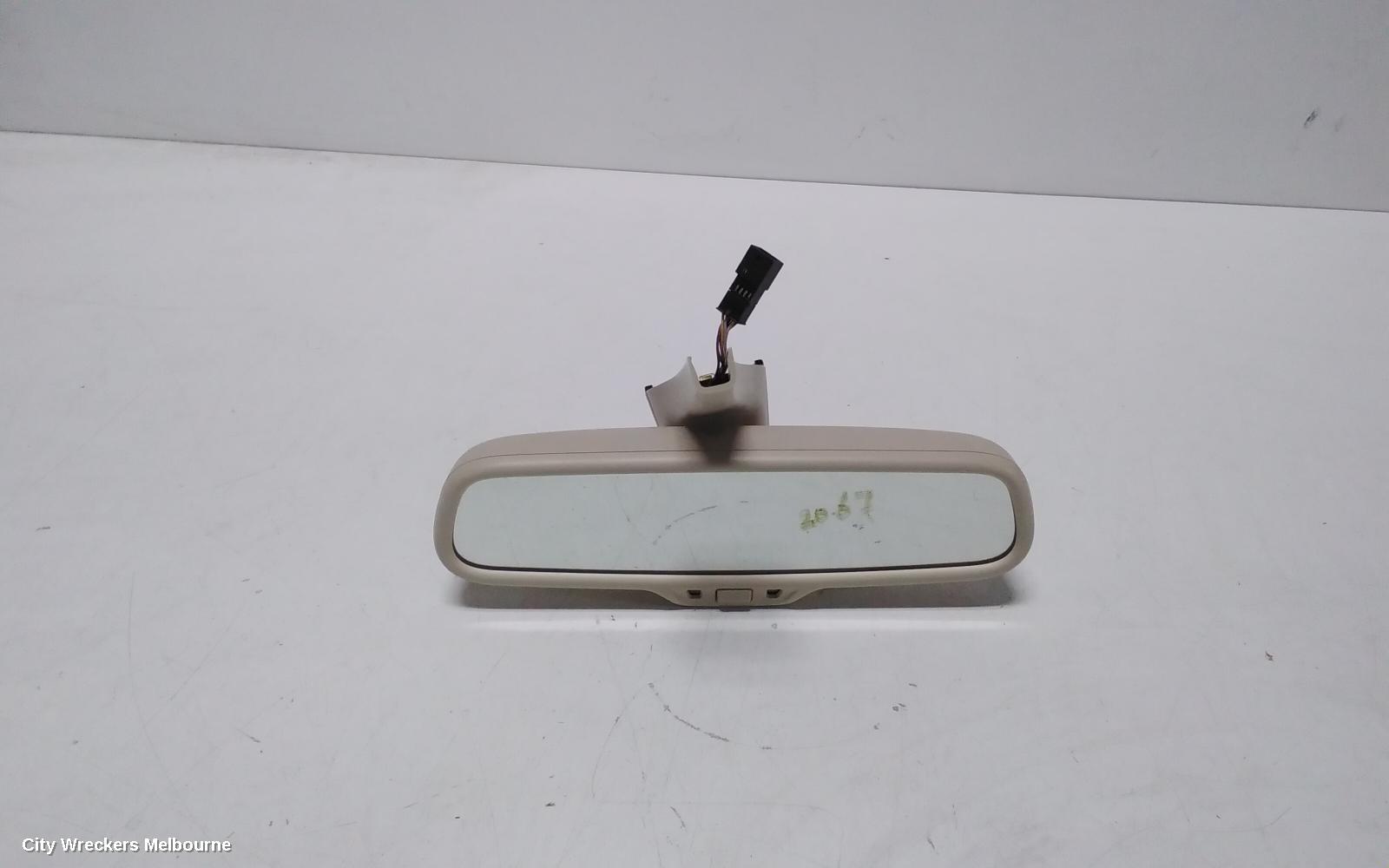 AUDI Q7 INTERIOR MIRROR, 4L, BLACK PLUG, 09/2006 - 08/2015