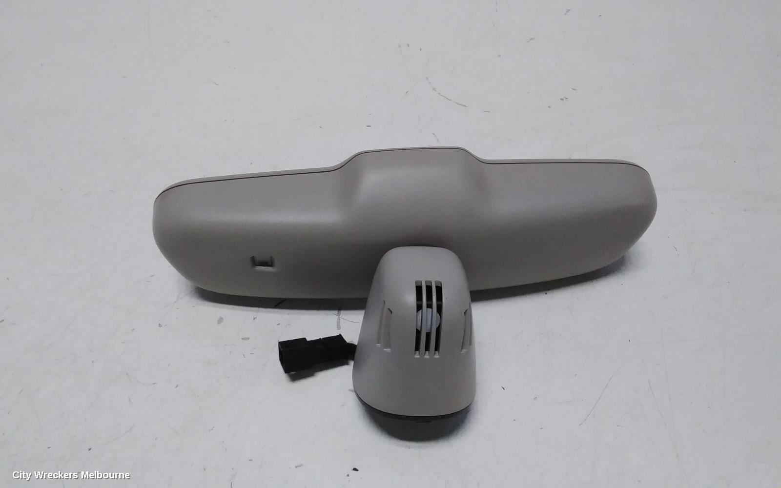AUDI Q7 INTERIOR MIRROR, 4L, BLACK PLUG, 09/2006 - 08/2015