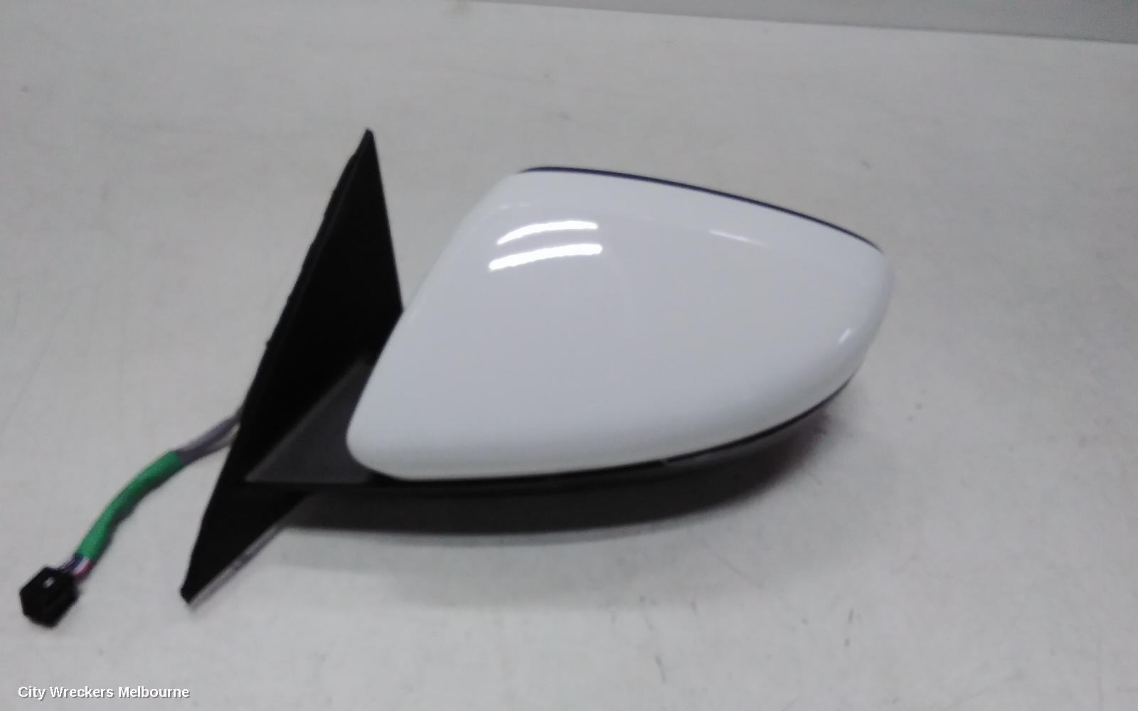 MG HS LEFT DOOR MIRROR, SAS23, HEATED, ELECT ADJ, COLOUR CODED, 09/2019 ONWARDS