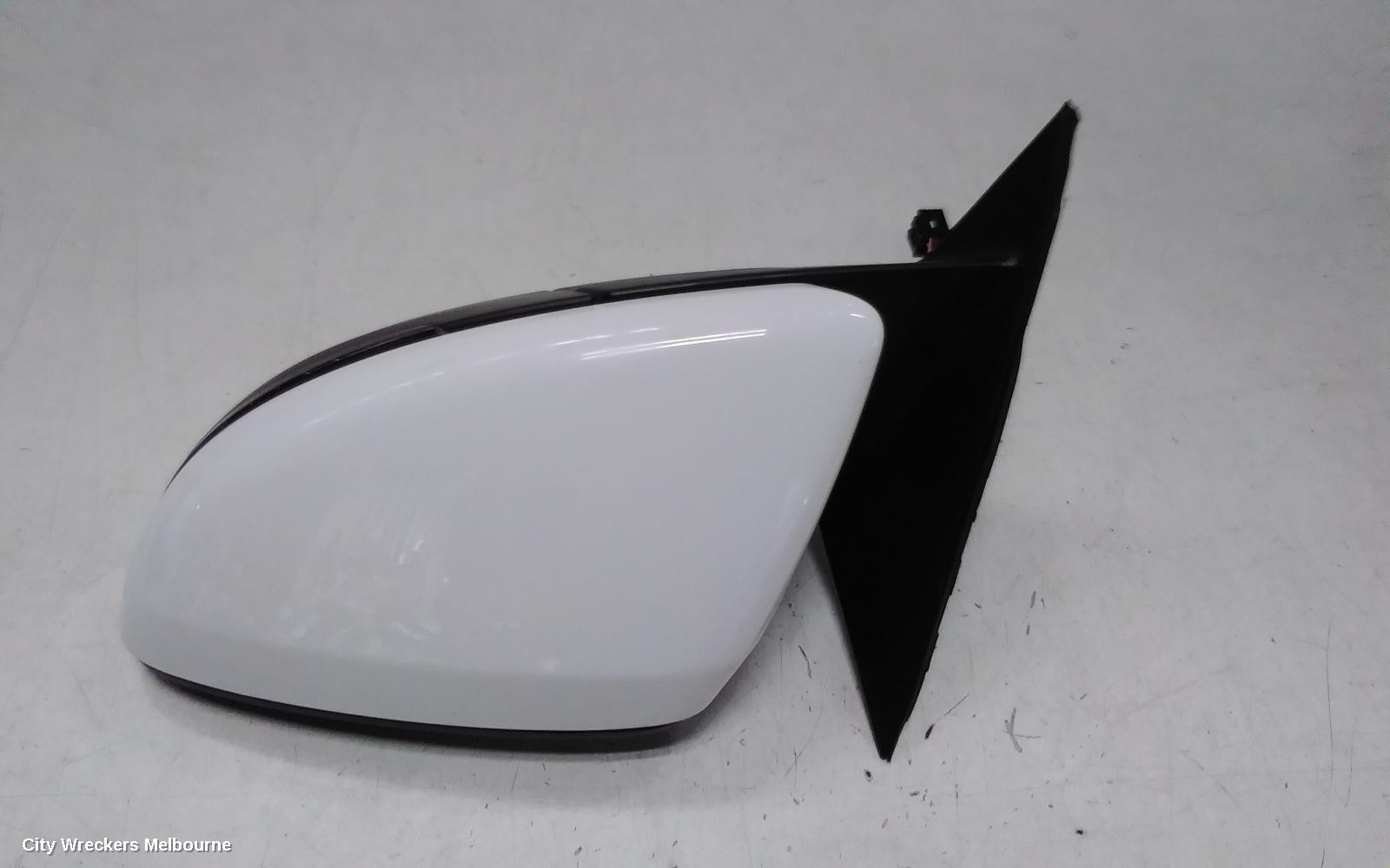 MG HS LEFT DOOR MIRROR, SAS23, HEATED, ELECT ADJ, COLOUR CODED, 09/2019 ONWARDS