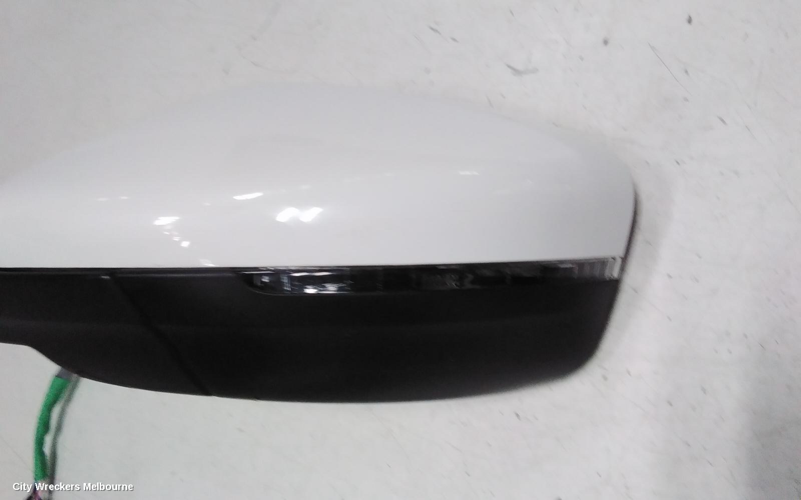 MG HS LEFT DOOR MIRROR, SAS23, HEATED, ELECT ADJ, COLOUR CODED, 09/2019 ONWARDS