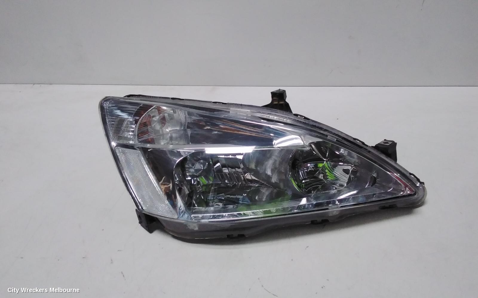HONDA ACCORD RIGHT HEADLAMP, 7TH GEN, CM (VIN MRHCM), 09/2003 - 10/2007