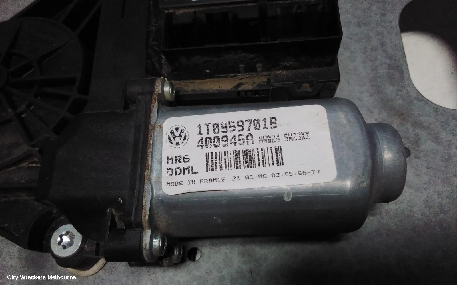 VOLKSWAGEN CADDY RIGHT FRONT WINDOW REG/MOTOR, 2K, POWER, 12/2004 - 06/2015