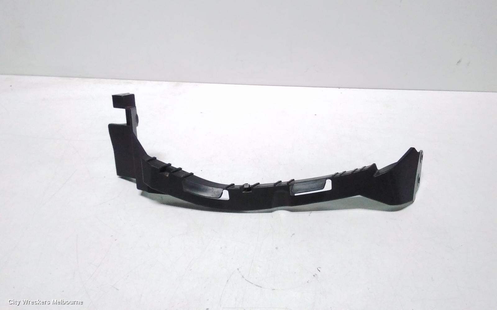 MAZDA 3, BP, 03/2019 ONWARDS, LHF HEADLIGHITE BRAKET: 116188
