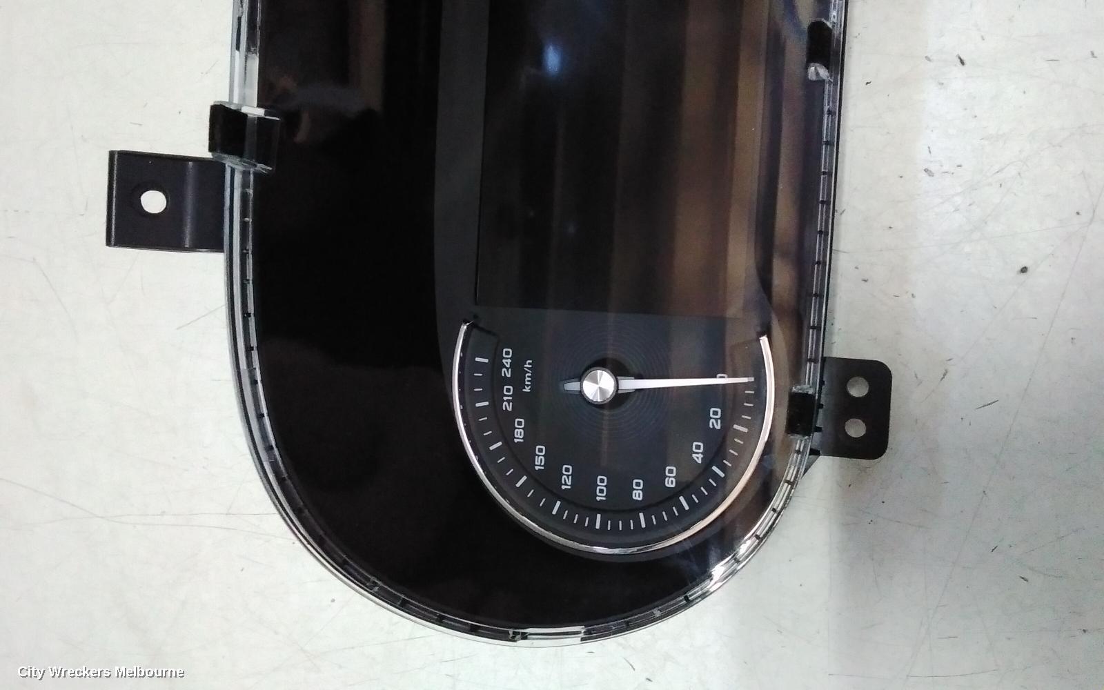 MG HS INSTRUMENT CLUSTER, PETROL, AUTO T/M, SAS23, 09/2019 ONWARDS
