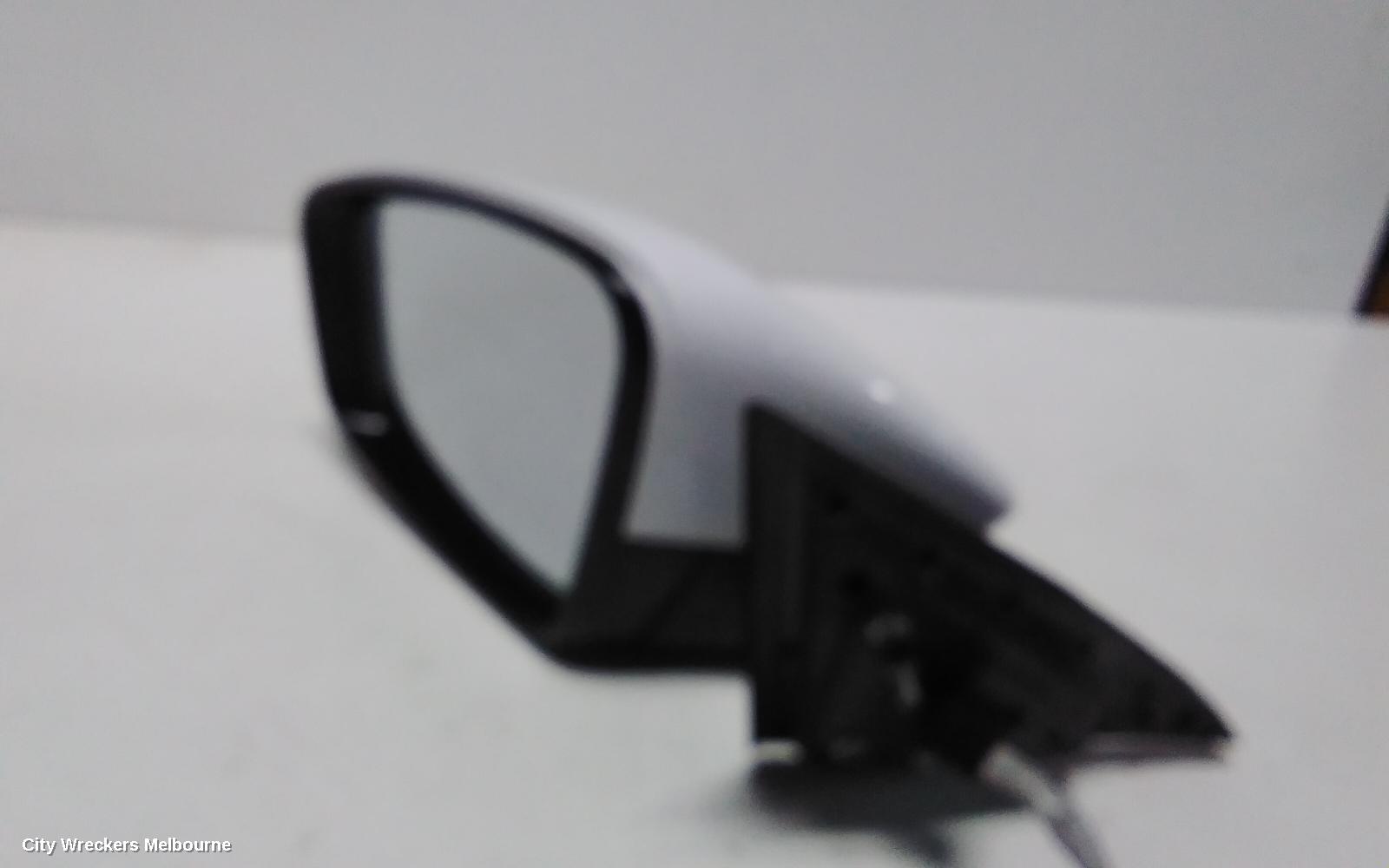 MG HS LEFT DOOR MIRROR, SAS23, HEATED, ELECT ADJ, COLOUR CODED, 09/2019 ONWARDS