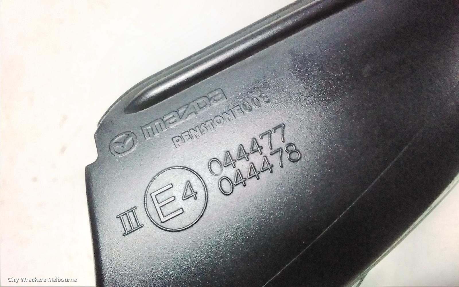 MAZDA 2 RIGHT DOOR MIRROR, DJ/DL, HATCH/SEDAN, POWER FOLD, NON BLIND SPOT TYPE, 01/2017 - 10/2019