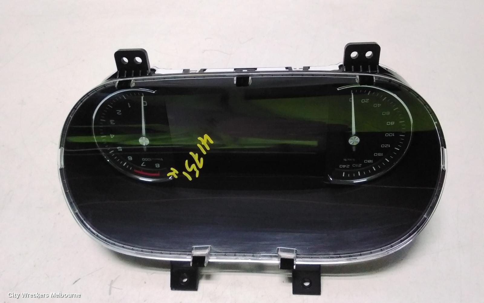 MG HS INSTRUMENT CLUSTER, PETROL, AUTO T/M, SAS23, 09/2019 ONWARDS