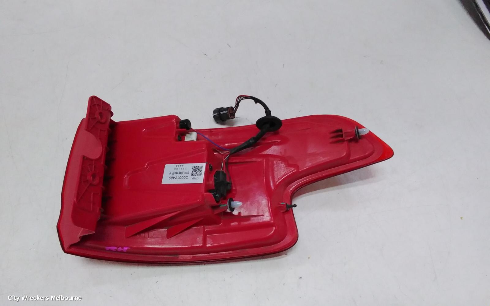 LDV G10 RIGHT TAILLIGHT, SV7C, IN BODY, W/ HALOGEN TYPE, TAILGATE, VAN, 04/2015 ONWARDS